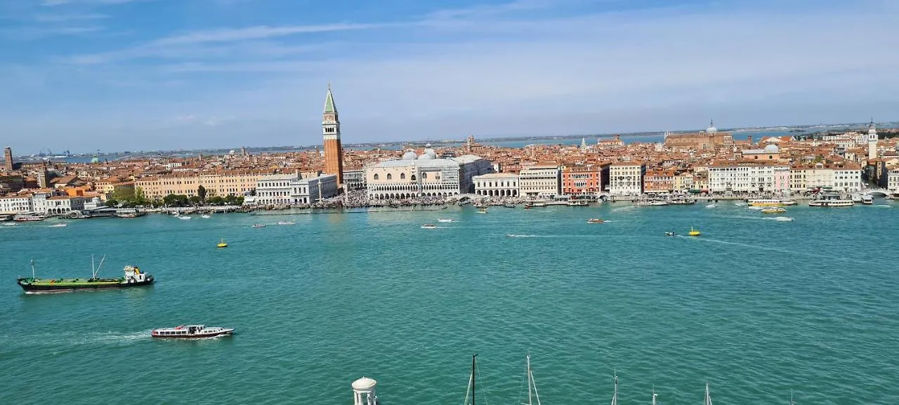 Adria Beach Apartment Cavallino-Treporti 0*,  Italien